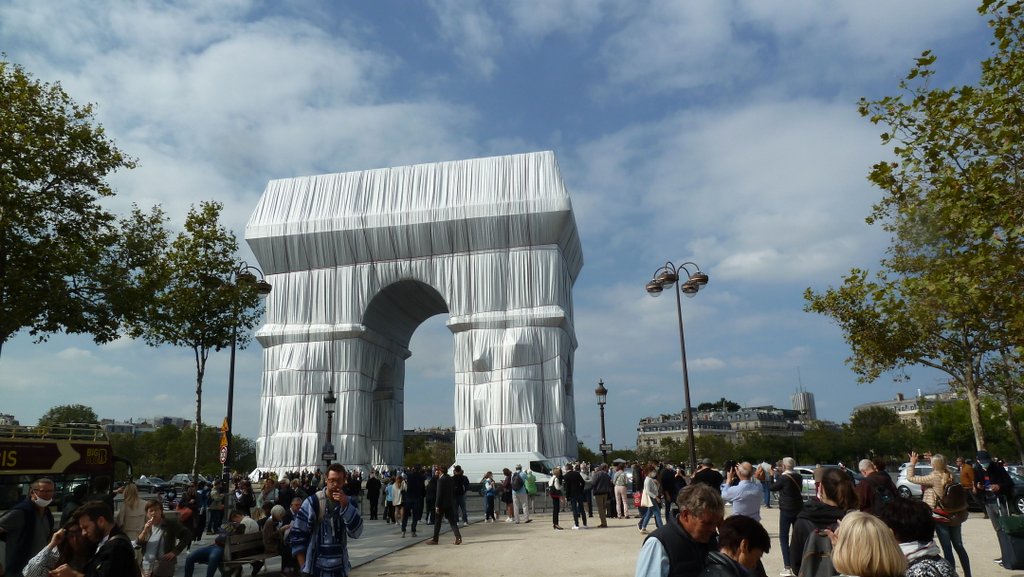 Parijs Arc de Triomph à la Christo